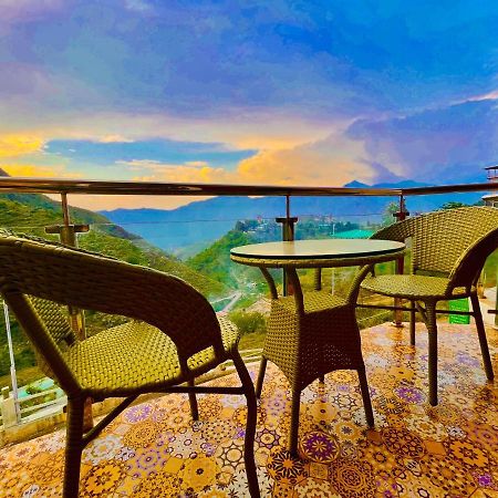 Hotel Kempty - A Boutique Hotel, Mussoorie Zewnętrze zdjęcie